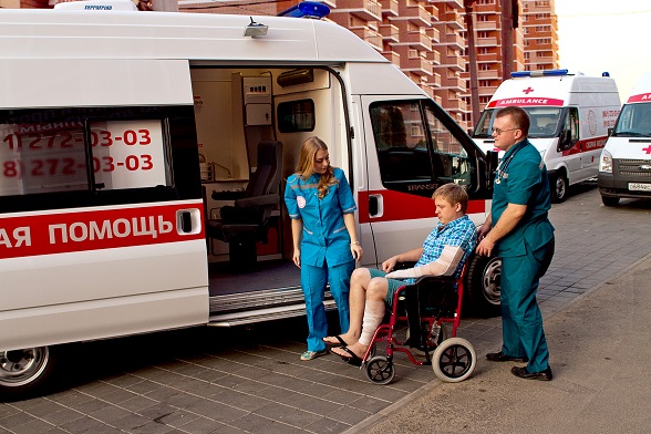 Перевозка больных на автомобиле скорой помощи