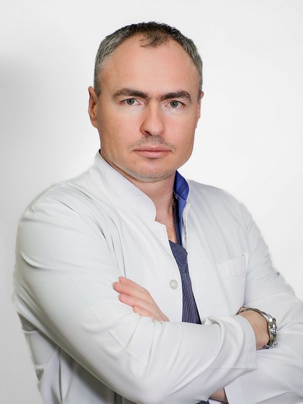 Мурашко Дмитрий Сергеевич — Врач хирург высшей категории, кандидат медицинских наук